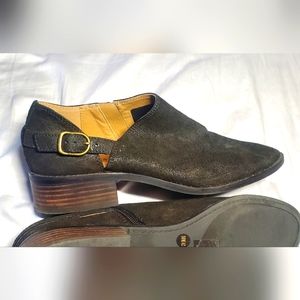 10, Lucky Brand suede booties dark brown